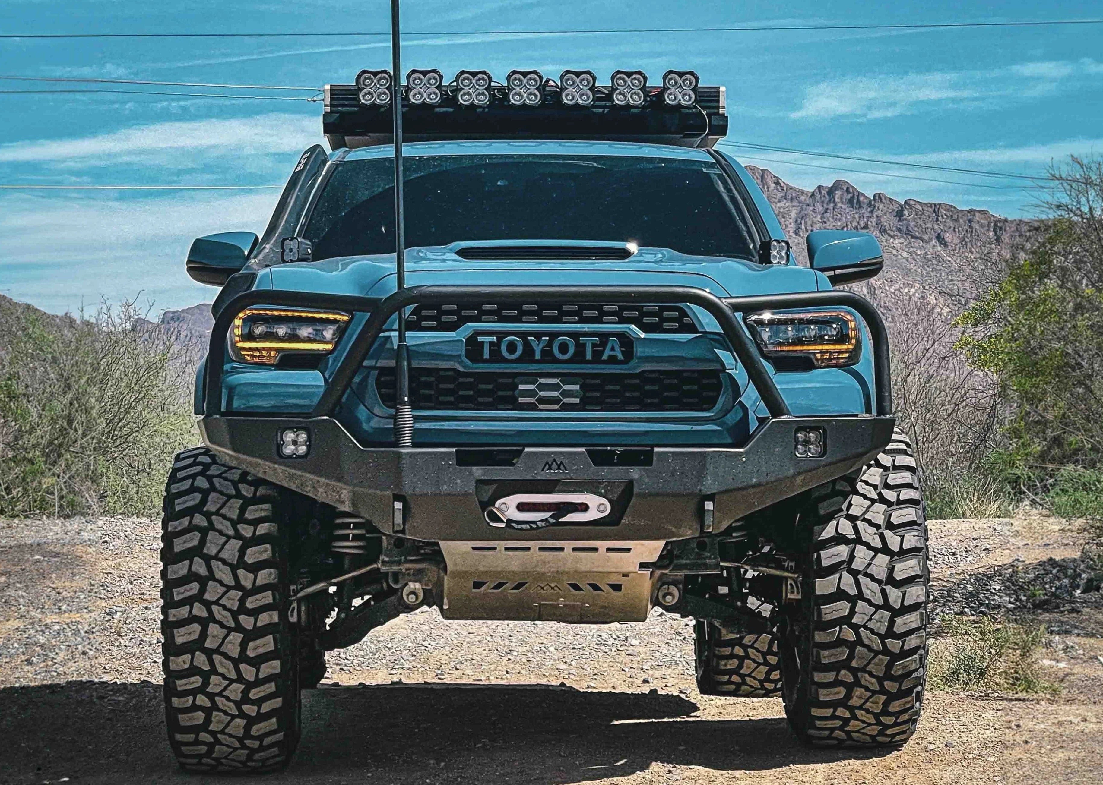 Toyota Tacoma 5ft Short Bed Builder