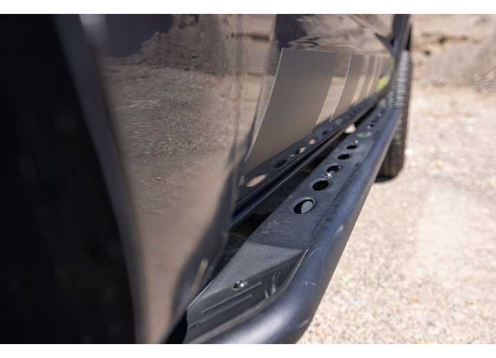 Ironman 4x4 (IRM) SS072S 05-23 TACOMA RAID SERIES HEAVY DUTY SIDE STEPS SUITED FOR 4DOOR SHORT BED/ACCESS CAB
