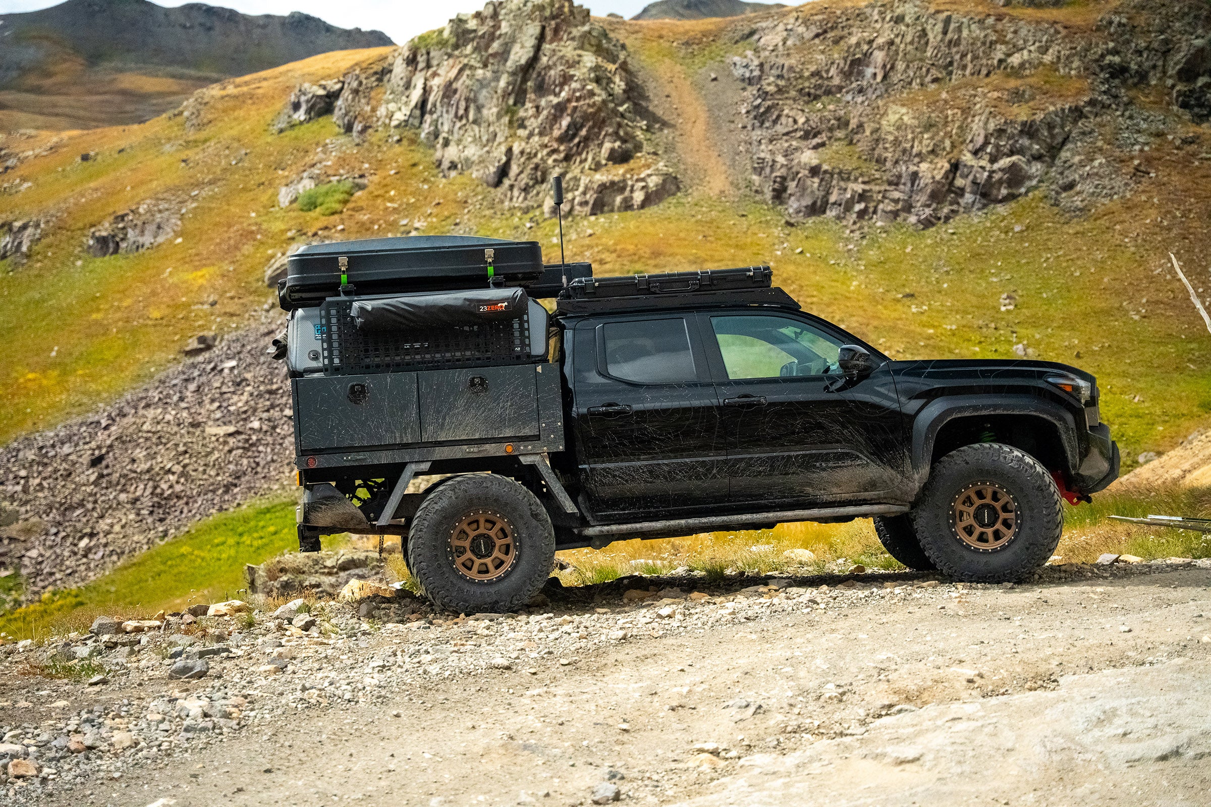 Toyota Tacoma 5ft Short Bed Builder