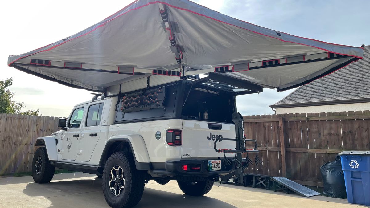 Overland Pros Wraptor 4K- 270 Degree Freestanding Vehicle Mounted Awning - Next Jump Outfitters